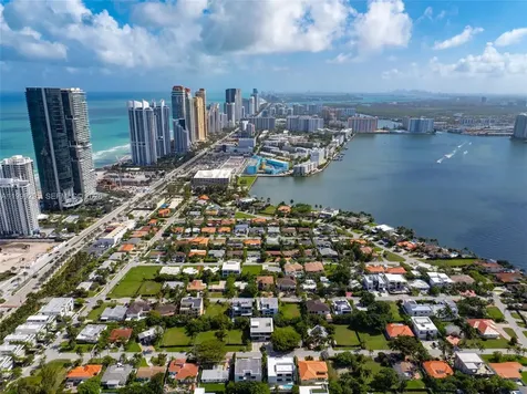 261 188th Street Sunny Isles Beach FL 33160