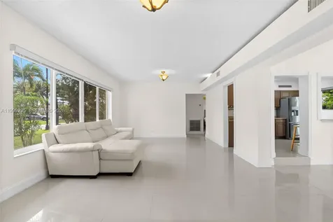 261 188th Street Sunny Isles Beach FL 33160
