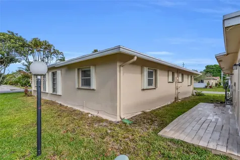 1280 NW 49th Street Deerfield Beach FL 33064