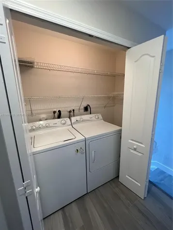 7319 NW 174th Terrace Hialeah FL 33015