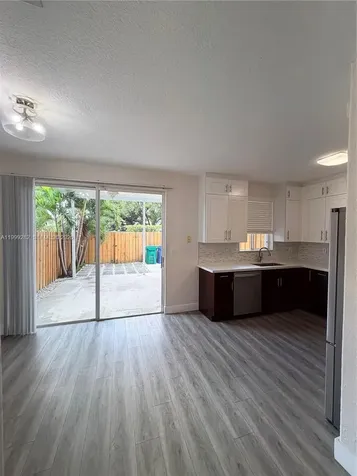 7319 NW 174th Terrace Hialeah FL 33015