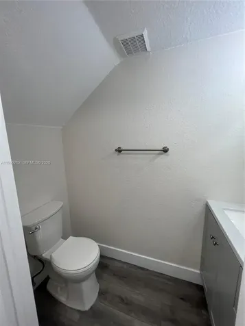 7319 NW 174th Terrace Hialeah FL 33015