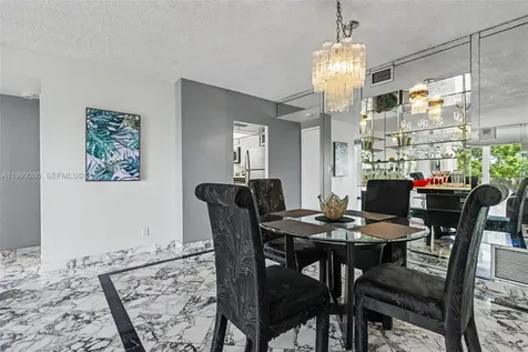4330 Hillcrest Drive Hollywood FL 33021