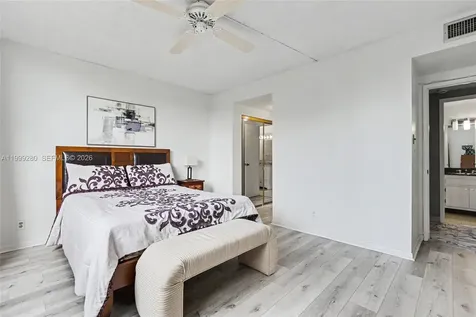 4330 Hillcrest Drive Hollywood FL 33021