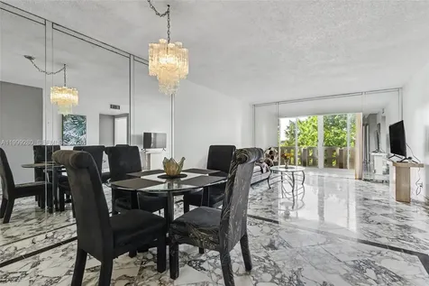 4330 Hillcrest Drive Hollywood FL 33021