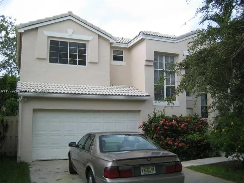 9721 SW 155 Avenue Miami FL 33196