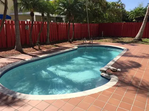 9721 SW 155 Avenue Miami FL 33196