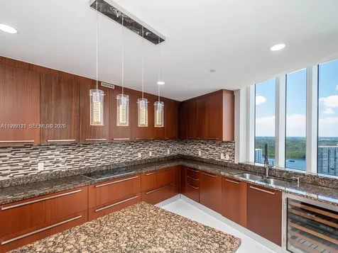 15901 Collins Avenue Sunny Isles Beach FL 33160