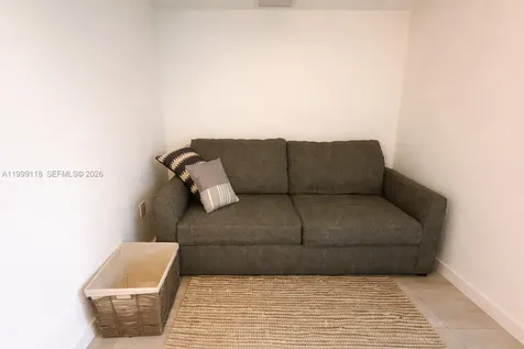 31 SE 6th Street Miami FL 33131