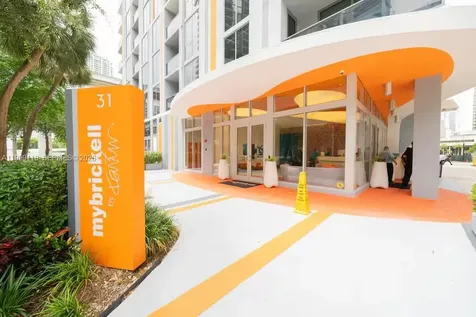 31 SE 6th Street Miami FL 33131