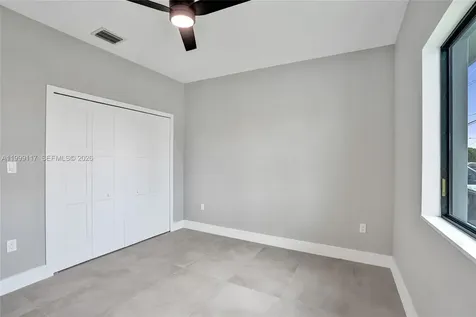 5241 SW 25th Street West Park FL 33023