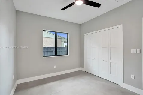 5241 SW 25th Street West Park FL 33023