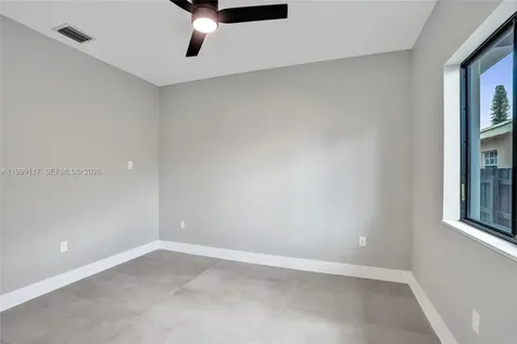 5241 SW 25th Street West Park FL 33023