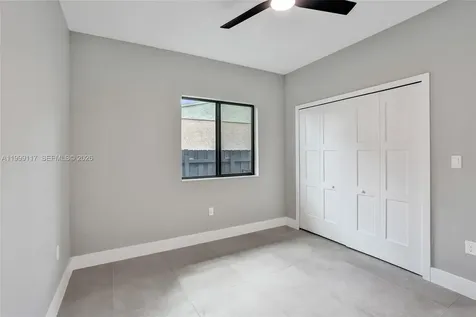 5241 SW 25th Street West Park FL 33023