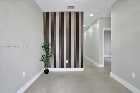 5241 SW 25th Street West Park FL 33023