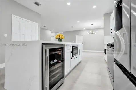 5241 SW 25th Street West Park FL 33023