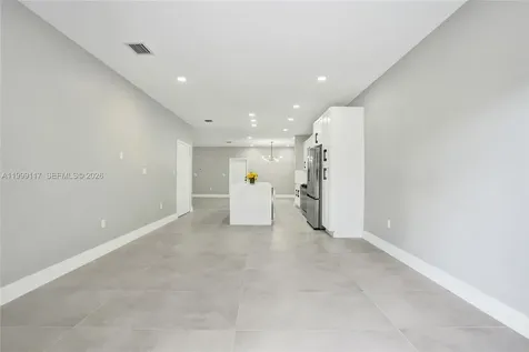 5241 SW 25th Street West Park FL 33023