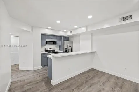 470 S Park Road Hollywood FL 33021