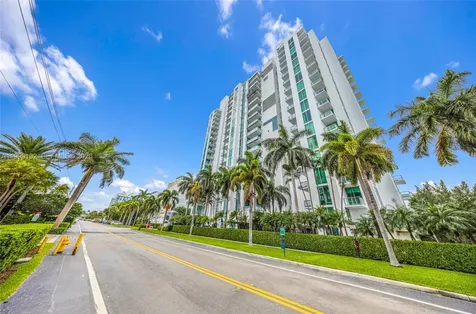 7928 East Drive North Bay Village FL 33141