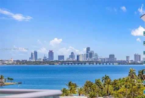 7928 East Drive North Bay Village FL 33141