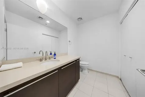 7928 East Drive North Bay Village FL 33141