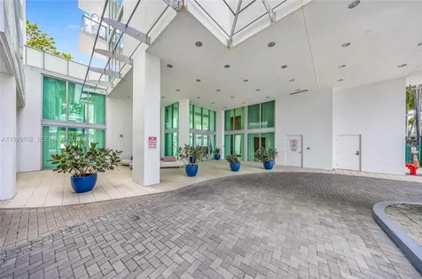 7928 East Drive North Bay Village FL 33141
