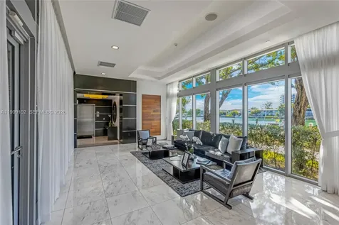 7928 East Drive North Bay Village FL 33141