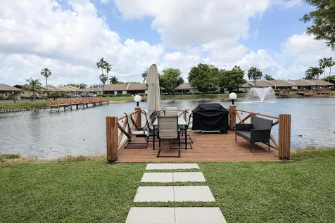769 Banks Road Margate FL 33063