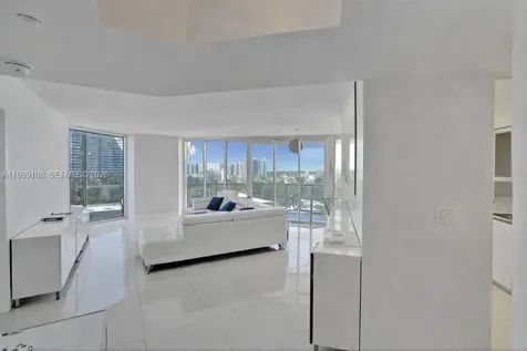 7330 Ocean Terrace Miami Beach FL 33141