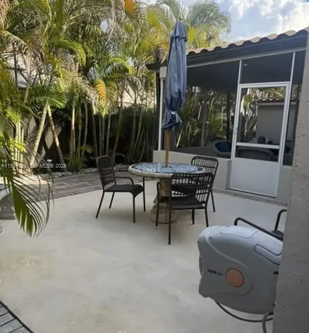 6931 SW 159th Place Miami FL 33193