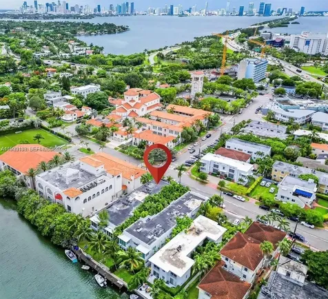3915 N Meridian Avenue Miami Beach FL 33140