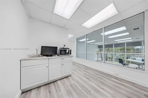8009 NW 29th Street Doral FL 33122