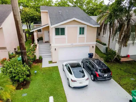21761 SW 98th Place Cutler Bay FL 33190