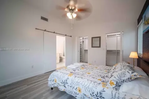 21761 SW 98th Place Cutler Bay FL 33190