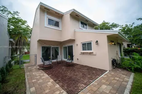 21761 SW 98th Place Cutler Bay FL 33190