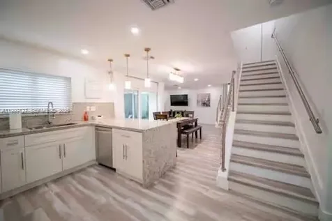21761 SW 98th Place Cutler Bay FL 33190