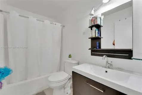 3541 NW 99th Terrace Sunrise FL 33351