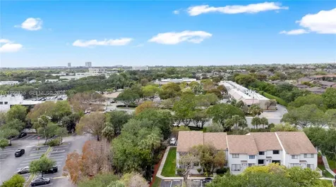 3541 NW 99th Terrace Sunrise FL 33351