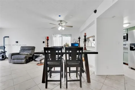 3541 NW 99th Terrace Sunrise FL 33351