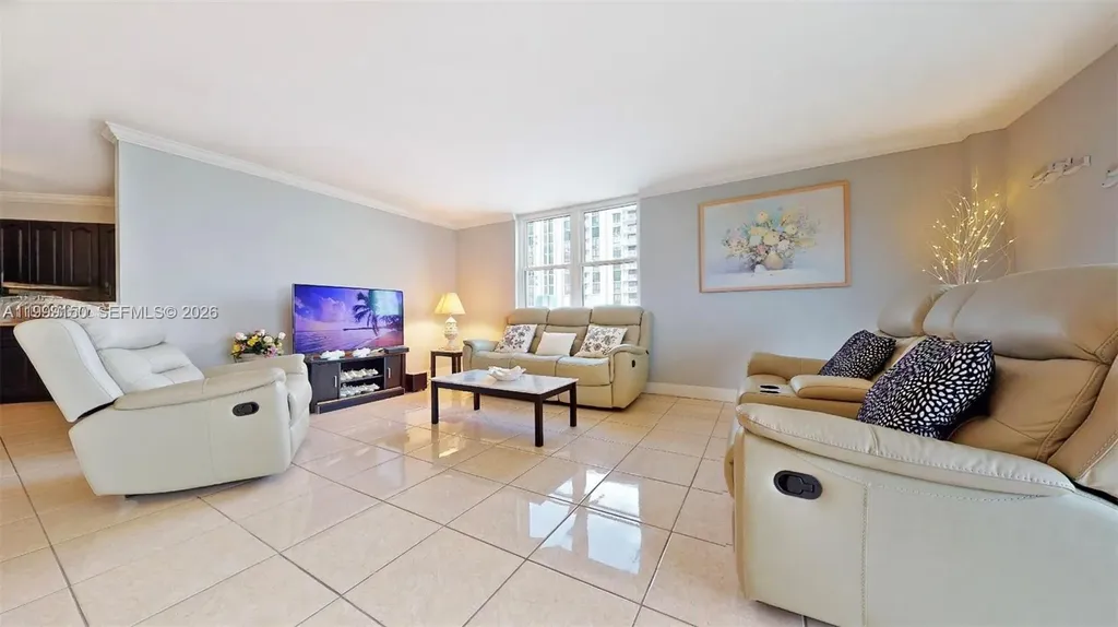 1801 S Ocean Drive Hollywood FL 33019
