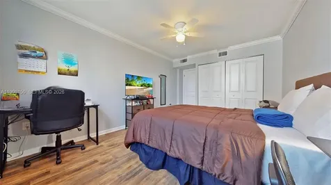 1801 S Ocean Drive Hollywood FL 33019