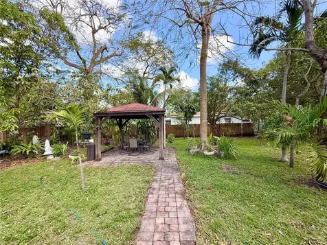 777 NE 144th Street North Miami FL 33161