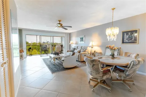 330 SE 2nd Street Hallandale Beach FL 33009