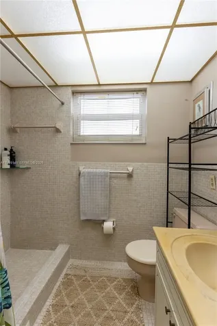 330 SE 2nd Street Hallandale Beach FL 33009