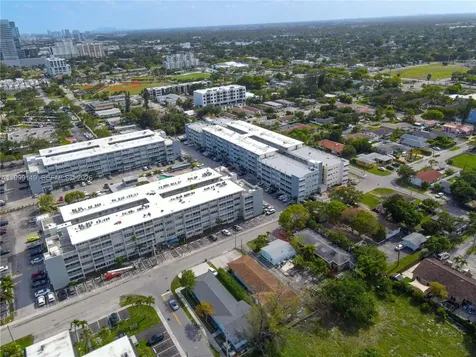 330 SE 2nd Street Hallandale Beach FL 33009
