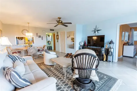 330 SE 2nd Street Hallandale Beach FL 33009