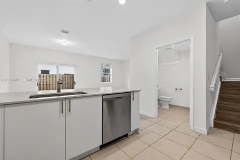 2662 SE 10th Street Homestead FL 33035