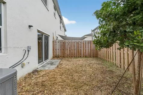 2662 SE 10th Street Homestead FL 33035