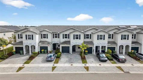 2662 SE 10th Street Homestead FL 33035