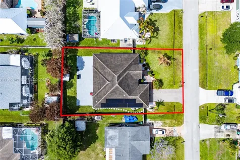 898 SW Curtis Street Port St. Lucie FL 34983